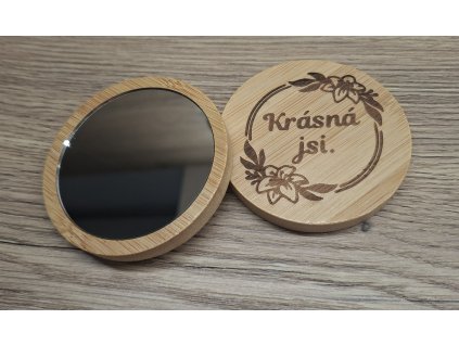 Zrcátko Krásná jsi!