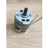 7203 607990 01sv dewalt original nahradni motor a pastorek pro razovy utahovak dw052 a dw053