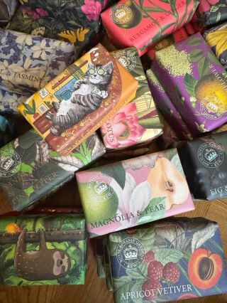 Povím vám k tomu příběh, pokud vás to zajímá, začtěte se. 🥰 Tahle mýdla jsou v e-shopu už čtvrtým rokem.💪 Kdo jste v...