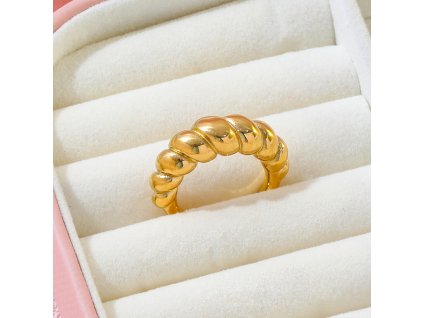 zlaty prsten damsky 18k moderny