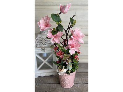 Magnólia kislánnyal