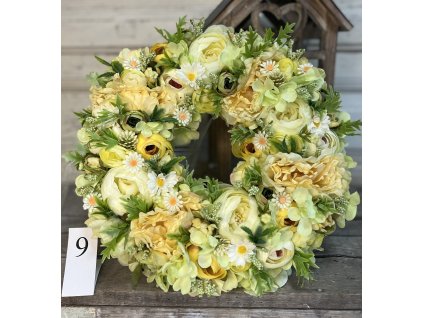 Sokvirágos kopogtató 9