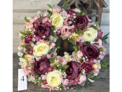 Sokvirágos kopogtató 4