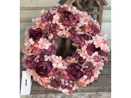 Sokvirágos kopogtató 1