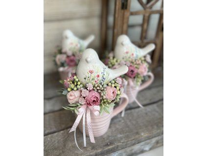 Kerámia madárka bögrében