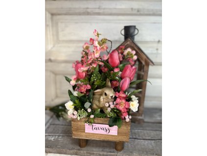 Nyuszi lábas ládában