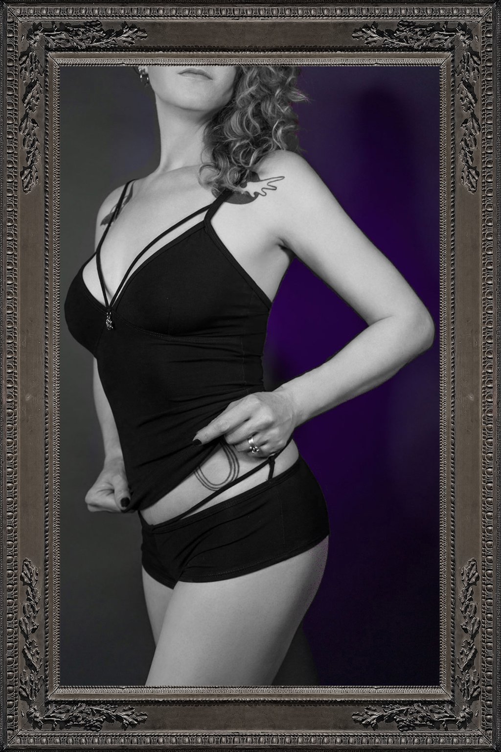 černá souprava Side