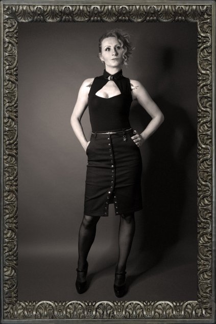 304 sukně Lora2 rám zm