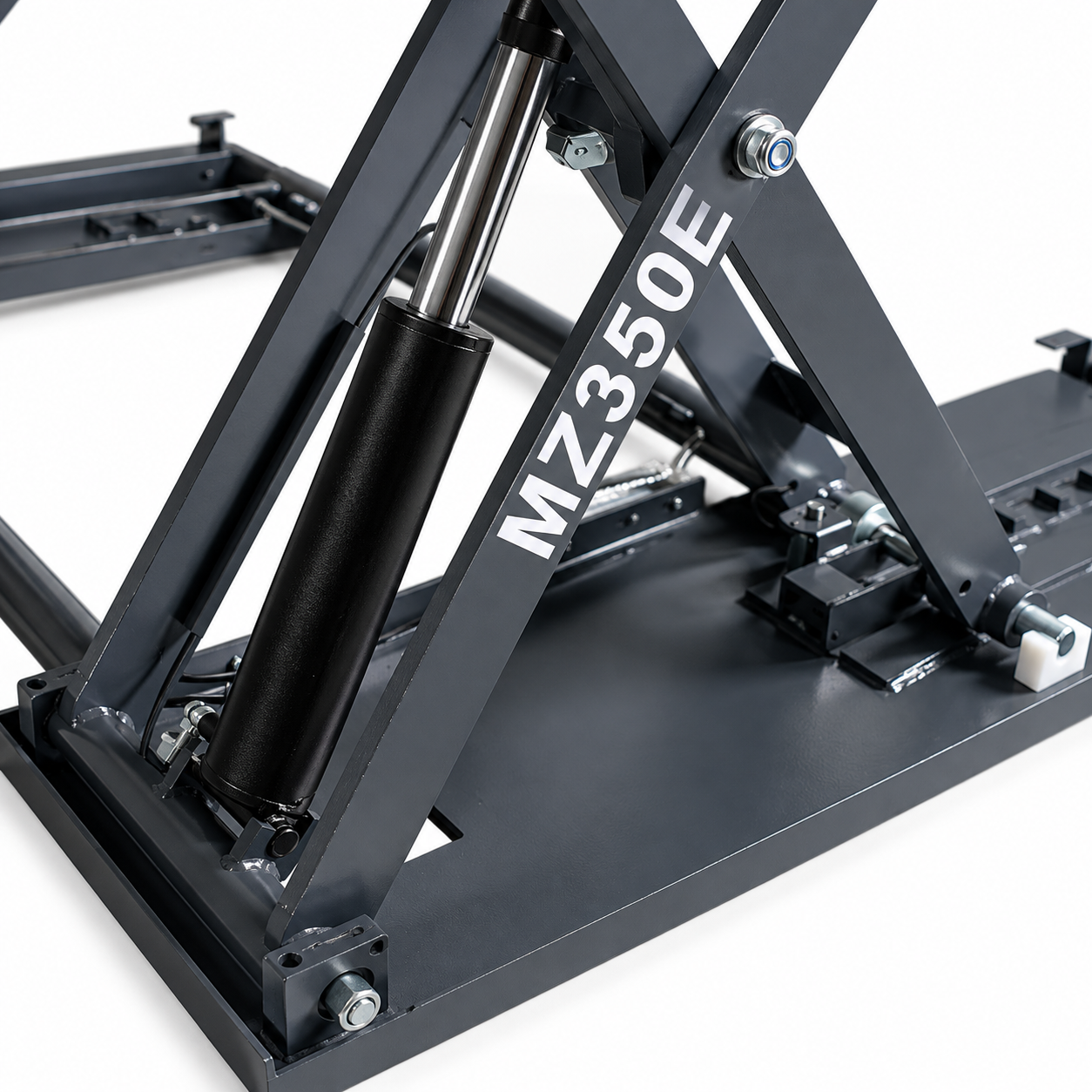 Detail nožnicového mechanizmu, hydraulického valca a konštrukcie FoxLift MZ350E