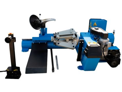 PREDVÁDZACÍ KUS - Automatická prezúvačka pneumatík pre nákladné vozidlá KM-26C