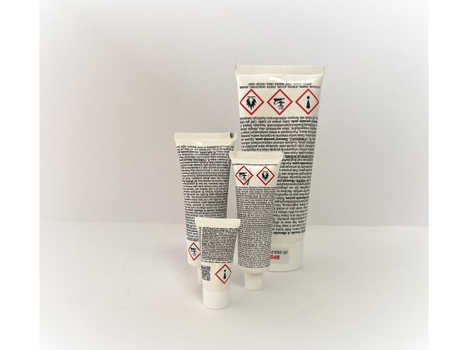 C10 tužidlo tuba (objem 180ml)