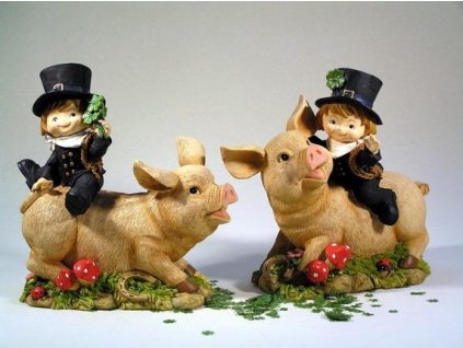 Kominík na prasátku