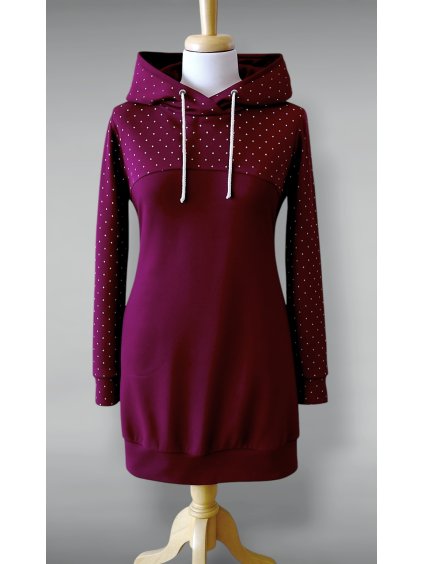 Raglánové šaty ostružinové s puntíky...