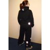 Dámská černá mikina s reflexními tlapkami + výšivka na přání.