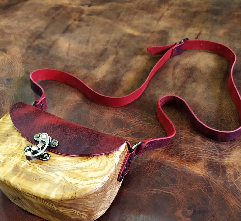 8 tipů, jak rozeznat pravou kůži od koženky