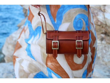 kozena kabelka romvi hneda farba 12