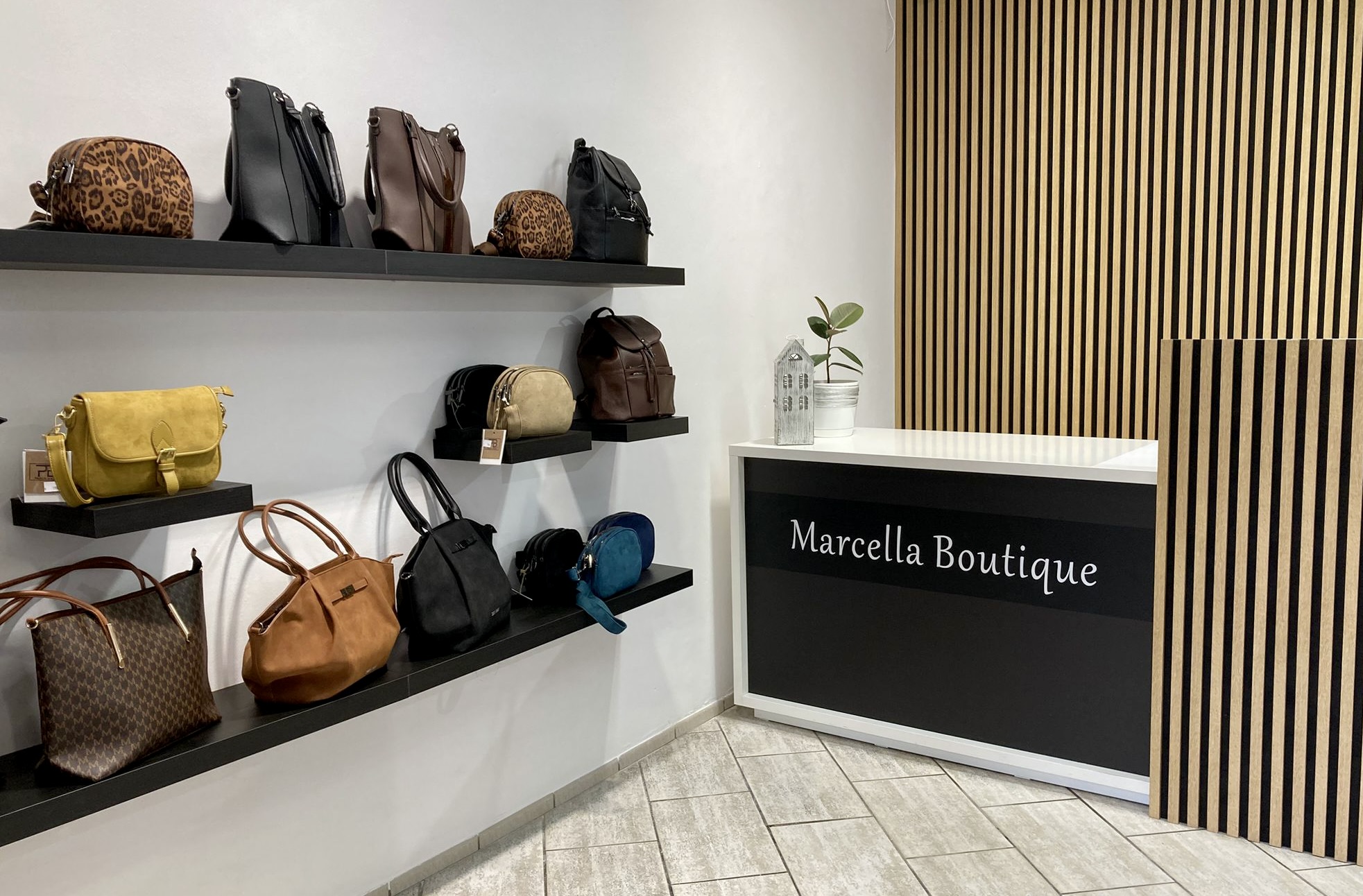 f1d72ecf-8174-4202-8533-79739e2b33be