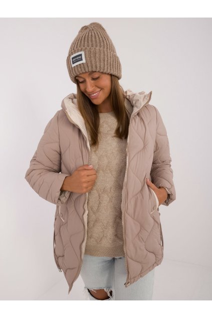 Delší prošívaná bunda s kapucí tmavě béžová
