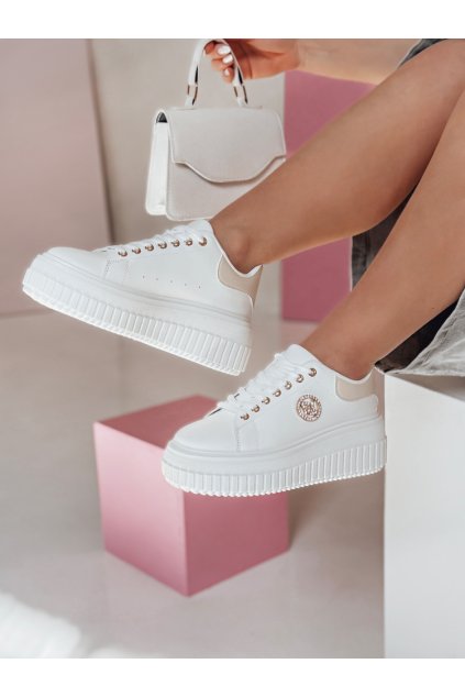 Bílé tenisky na platformě