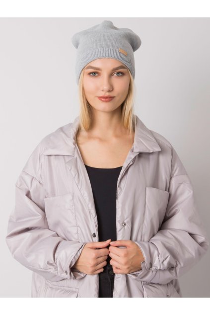 Dámská delší čepice světlě šedá