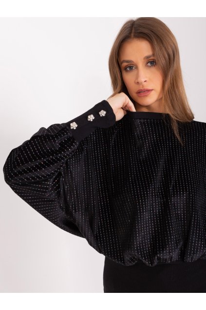 Společenská halenka s ozdobnými knoflíky černá