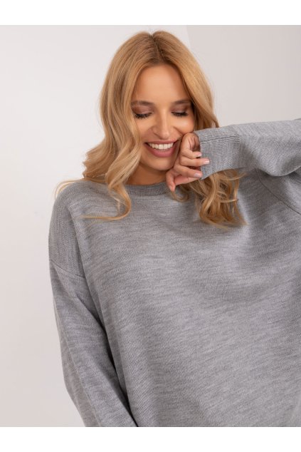 Klasický svetr s vlněnou směsí