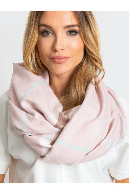 Světle růžový šátek s třásněmi