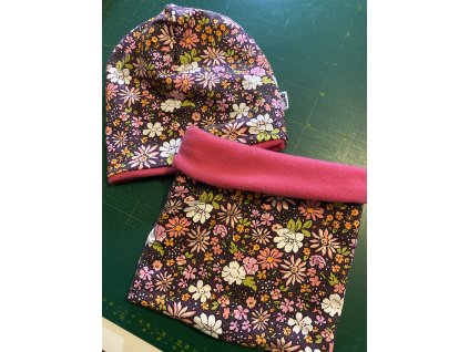 Kytky - zimní set čepice a nákrčník