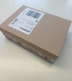 Připravený balíček k expedici.