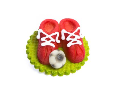 Červené kopačky z marcipánu