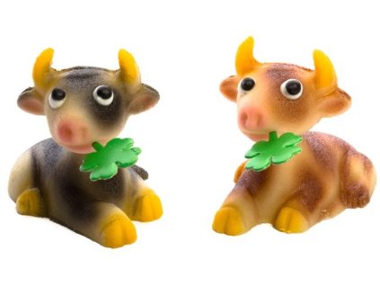 Strakatá černá kráva z marcipánu