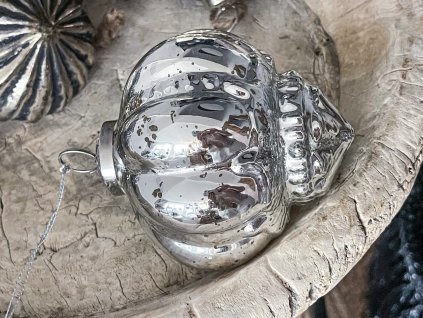 Vánoční ozdoba stříbrná