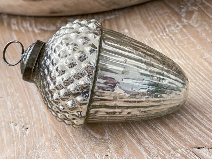 Vánoční ozdoba stříbrná