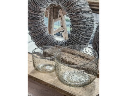 Svícen ze struskového skla