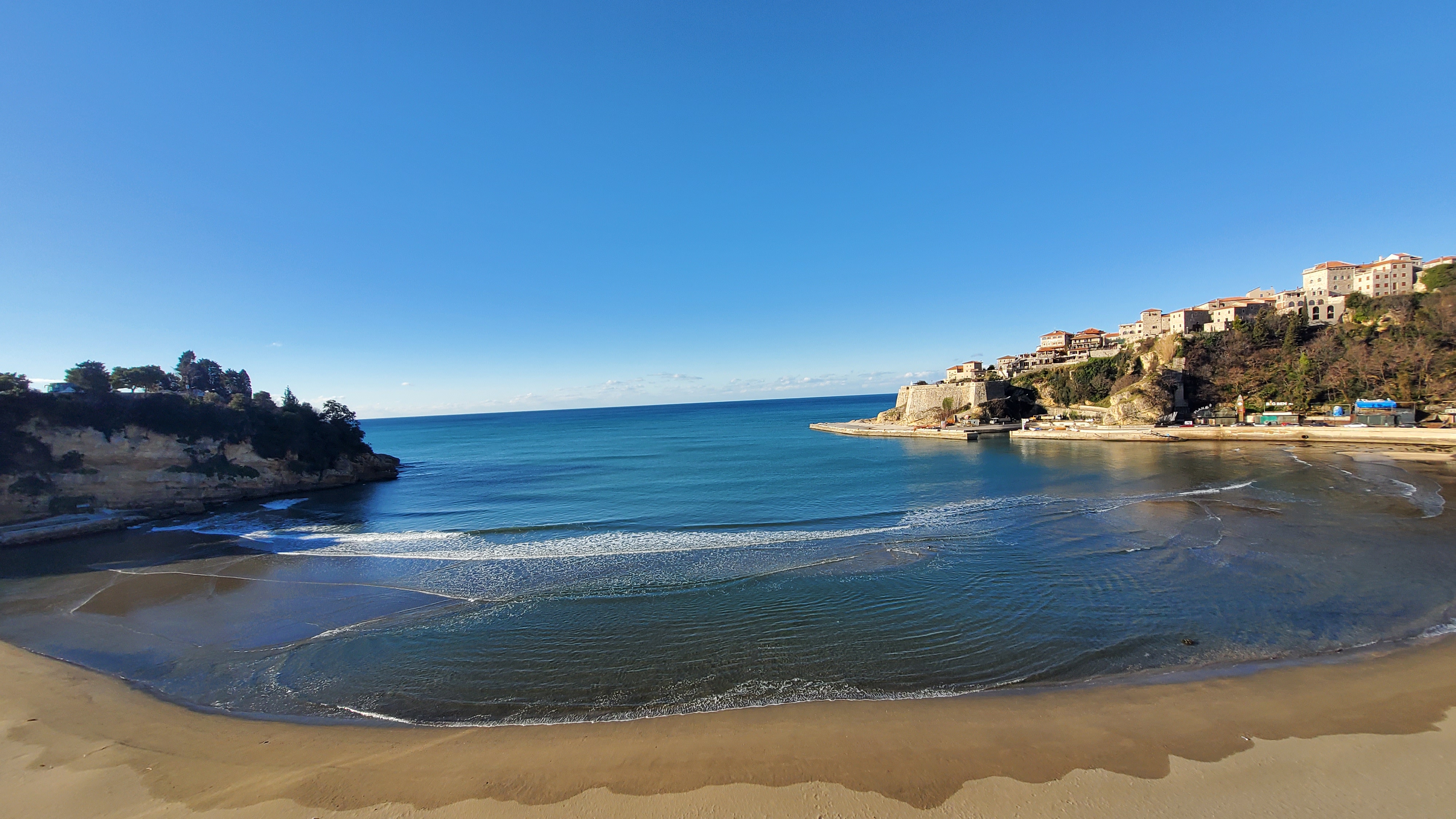Mala plaza beach