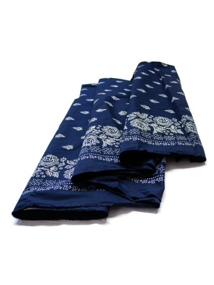 Bavlnená látka – Tmavo modrá vzorovaná