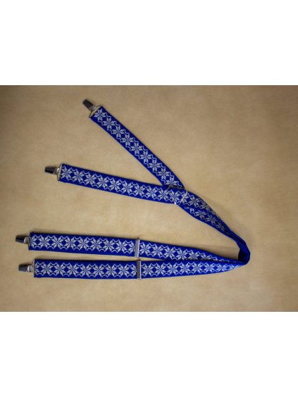 Vyšívané traky s motívom z Gemeru