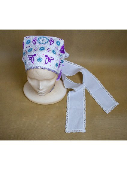 Kápka detvianska – ručne vyšívaná 1