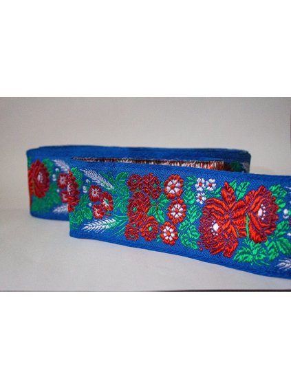 Krojová vyšívaná stuha modrá - 7 cm