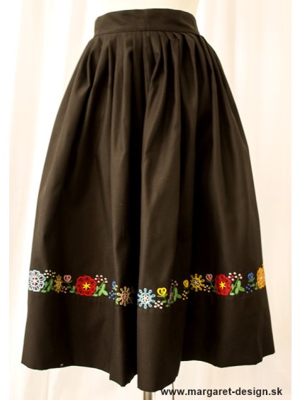 Krojová sukňa - Detva