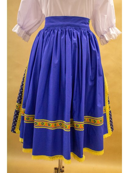 Folklórny komplet : modrá sukňa s modrou zásterkou
