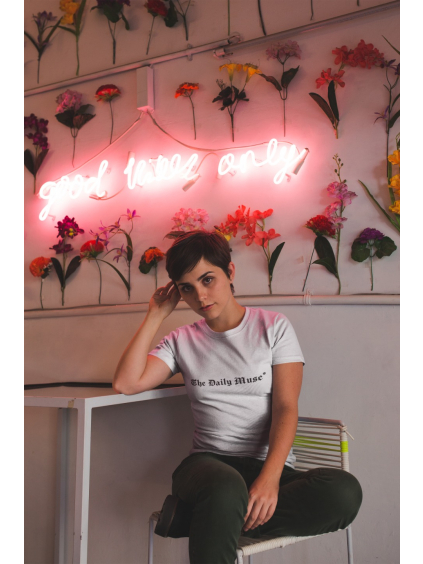 marian for president daily muse triko s potiskem modelka