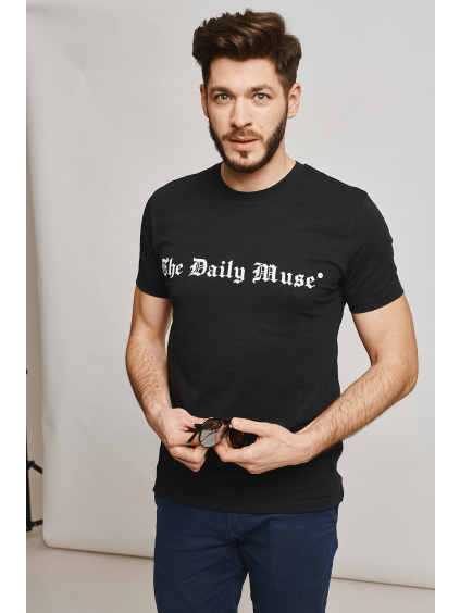 Marian For President daily muse II tričko s potiskem černé model studio