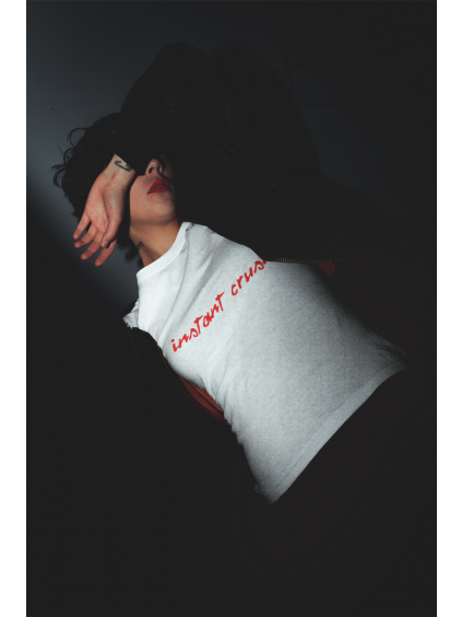 triko s potiskem marian for president instant crush modelka