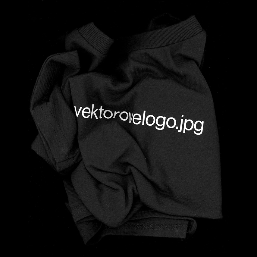 trika vektorovelogo.jpg