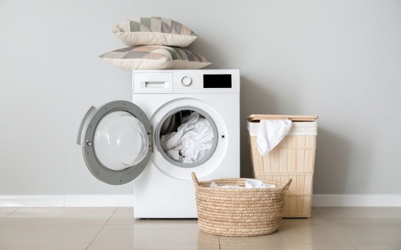 Nehody se stávají i v ložnici II.