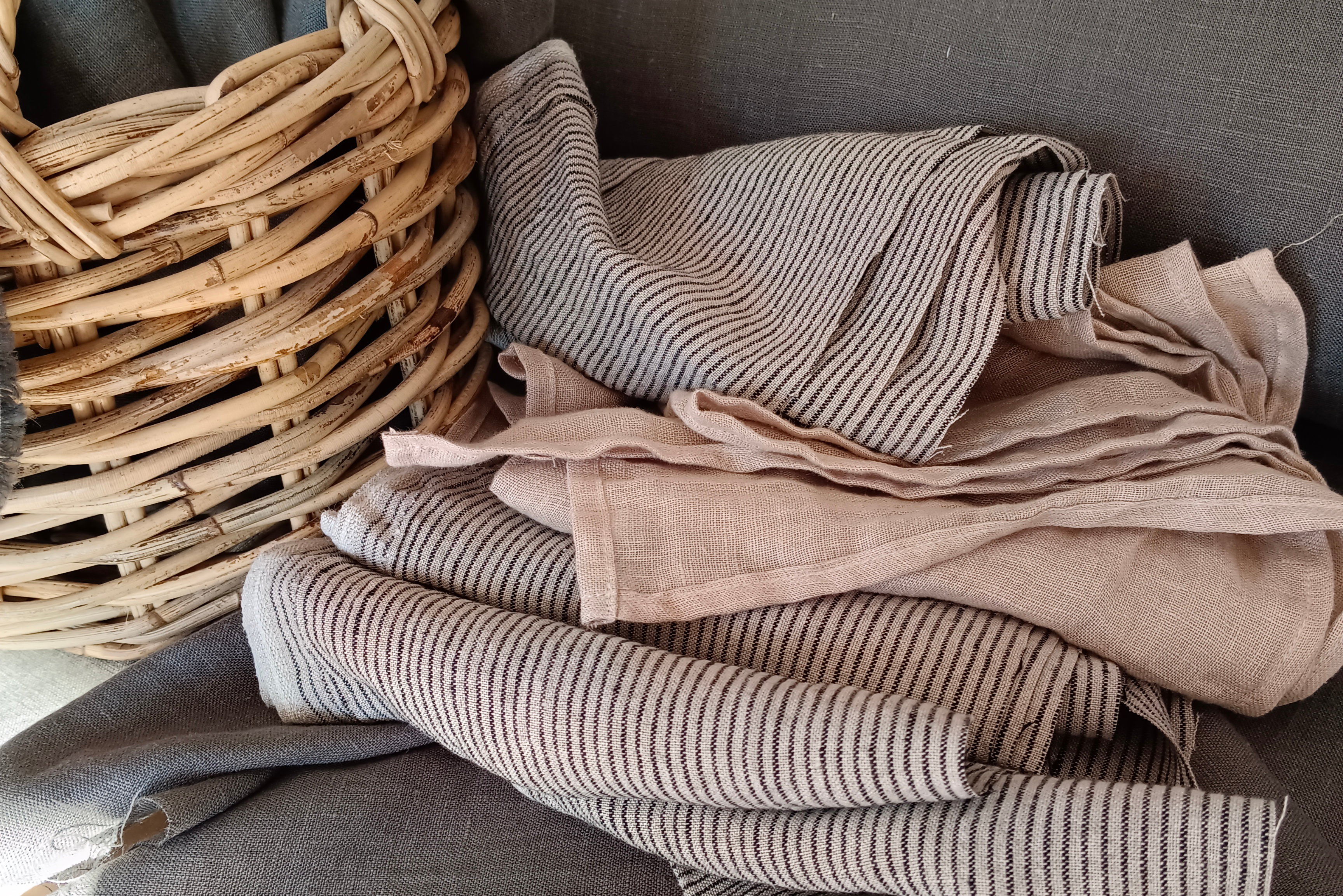 KOMPLETNÍ VZORNÍK LNU