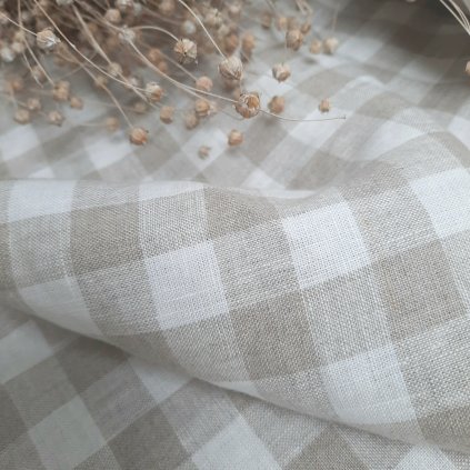 vzorek 8x3,5cm...100% len metráž BARN NATURAL checks....č.32