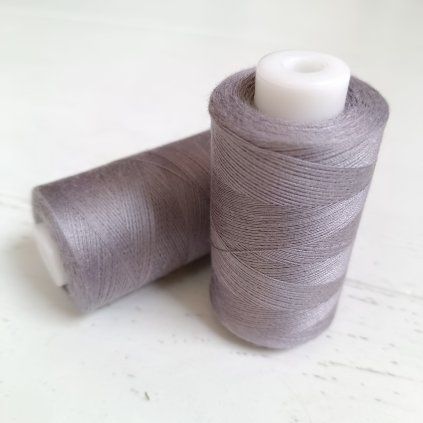 Polyesterová nit ASSOS-levandulová 1000 m