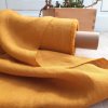 vzorek 8x3,5cm...100% len metráž GOLDEN SUNSET 190g/m2....č.26